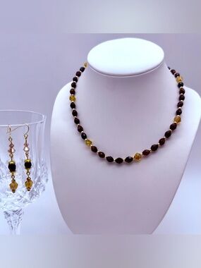 Artisan Classic Garnet and Amber Glass Bead Necklace and Earring Set